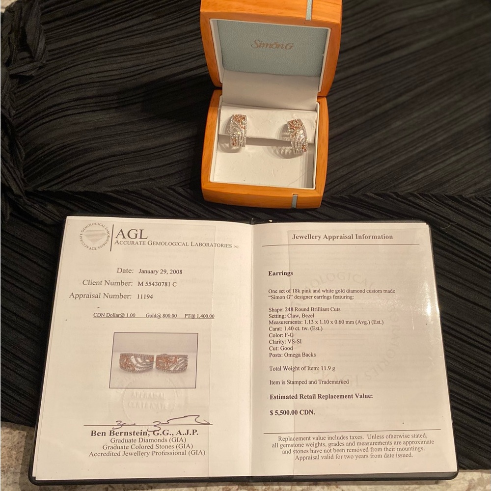 Custom made 18k pink @ white gold diamond earrings